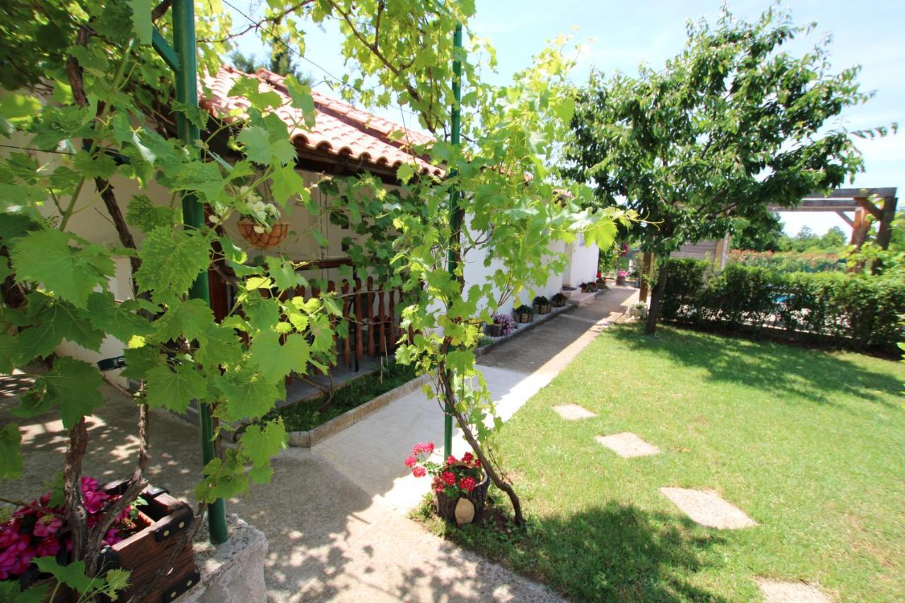 Apartments Green Garden Labinci Exterior foto